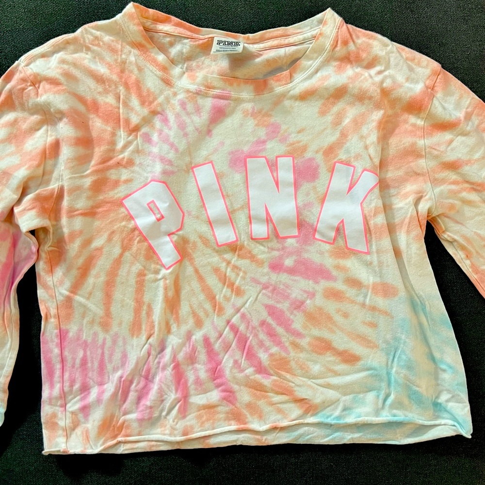 *NWOT* PINK Long sleeve crop top